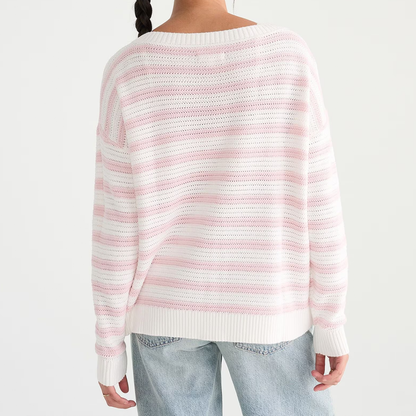 Gestreifter lässiger Rundhals‑Strickpullover mit Rippbesatz an Kragen, Ärmeln und Saum